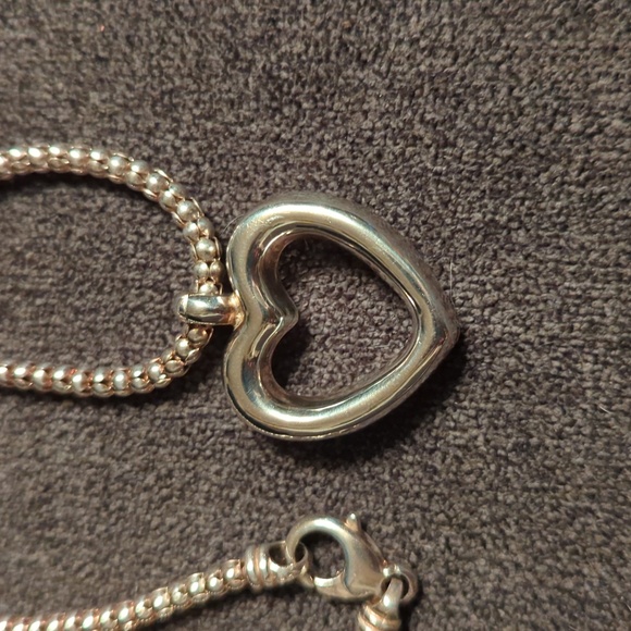 Sterling heart necklace - Picture 3 of 7